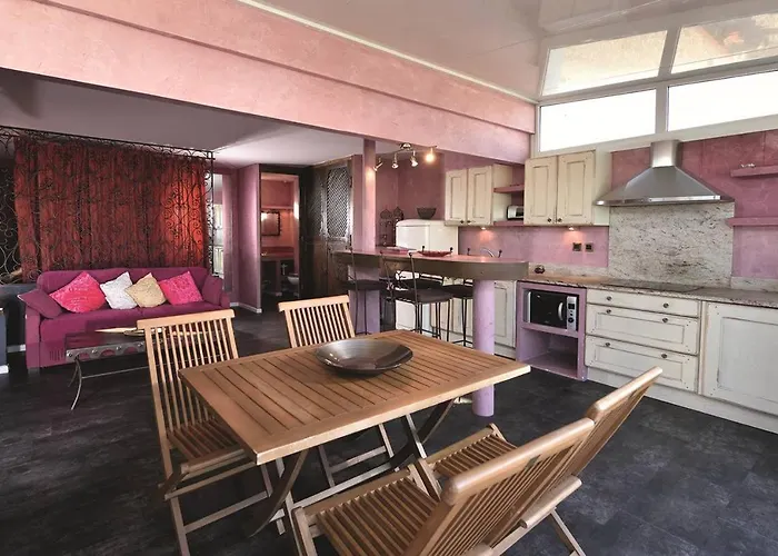 PINK LADY - Villa Port Nature 12 - Luxe - 4 personnes * Agde